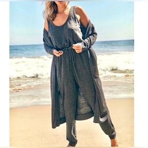 NWOT Free People’s Bicoastal Jumpsuit Size Small Heather Gray